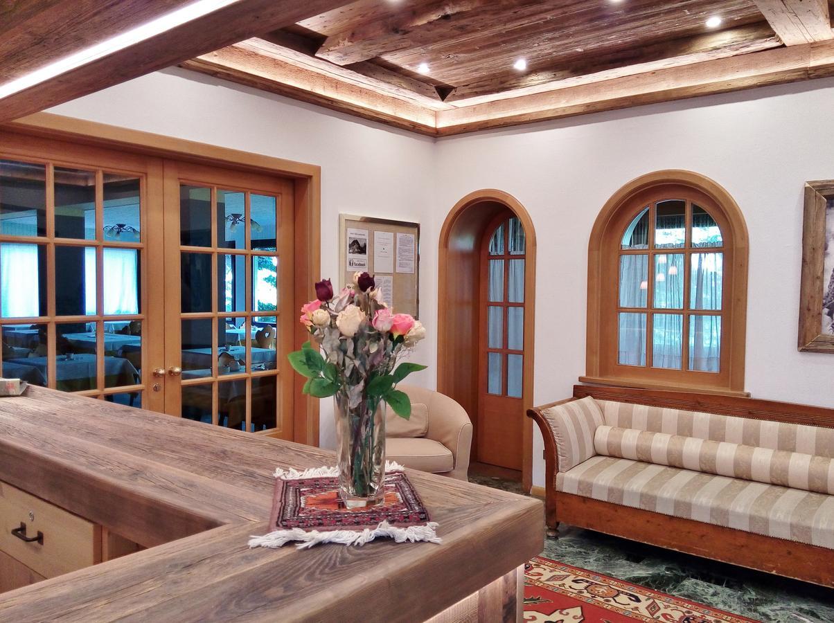 كامبيتيلو دي فاسا B&B Garni Villa Campitello المظهر الخارجي الصورة