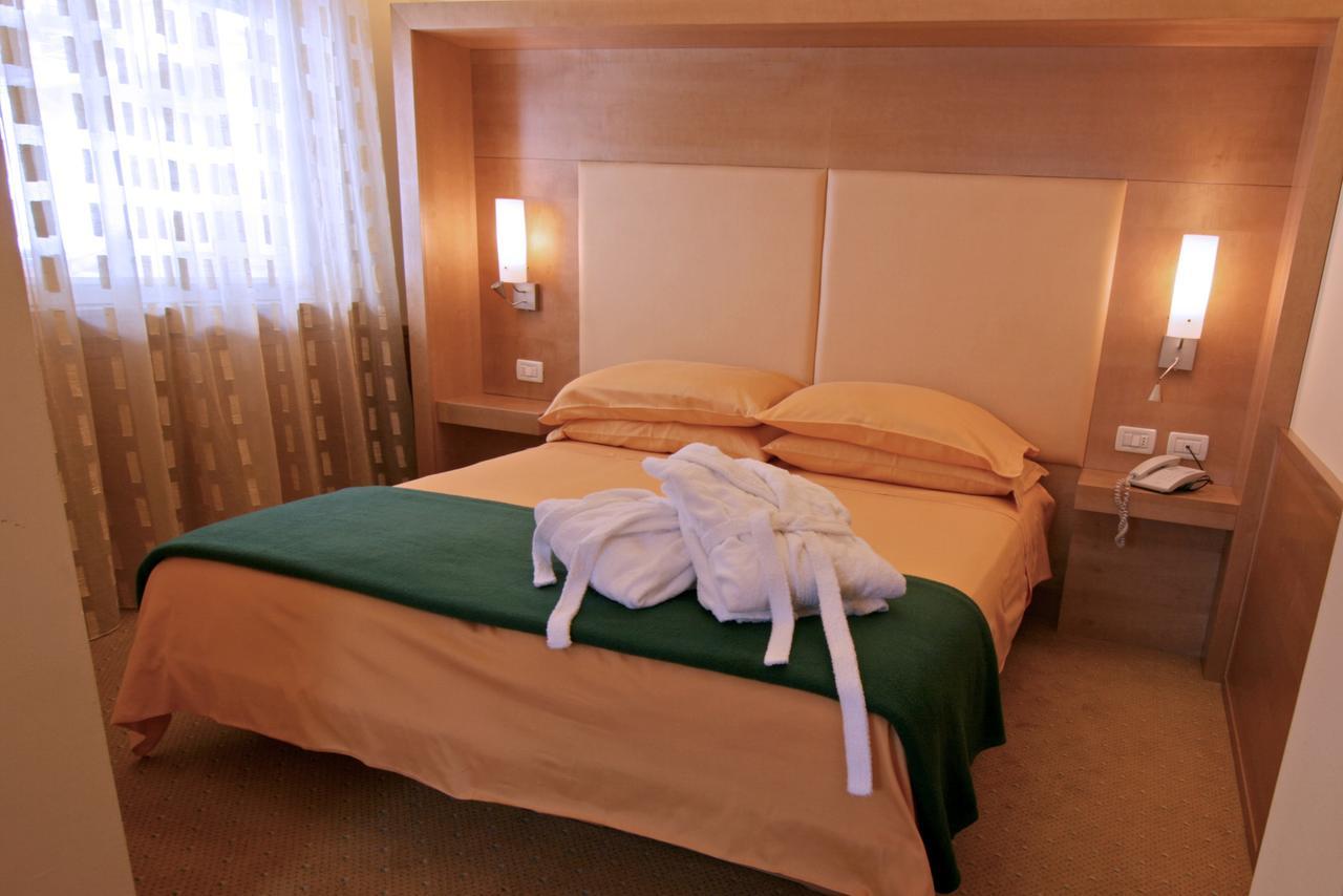 كامبيتيلو دي فاسا B&B Garni Villa Campitello المظهر الخارجي الصورة