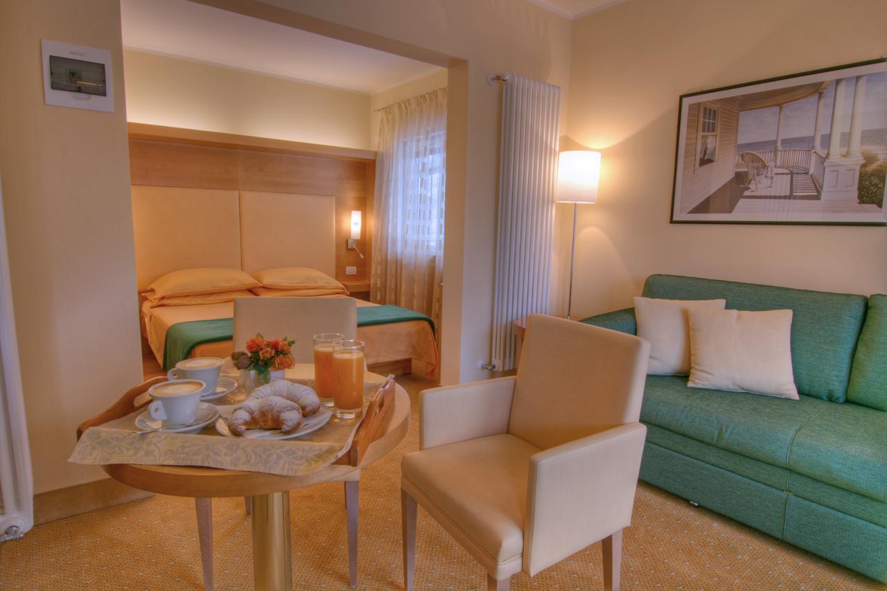 كامبيتيلو دي فاسا B&B Garni Villa Campitello المظهر الخارجي الصورة