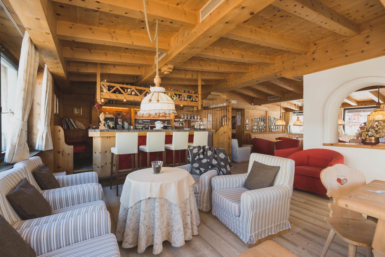 كامبيتيلو دي فاسا B&B Garni Villa Campitello المظهر الخارجي الصورة